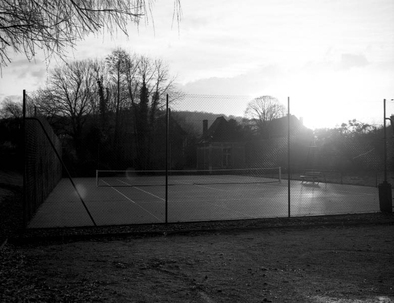 Giasco Bertoli, Tennis Courts